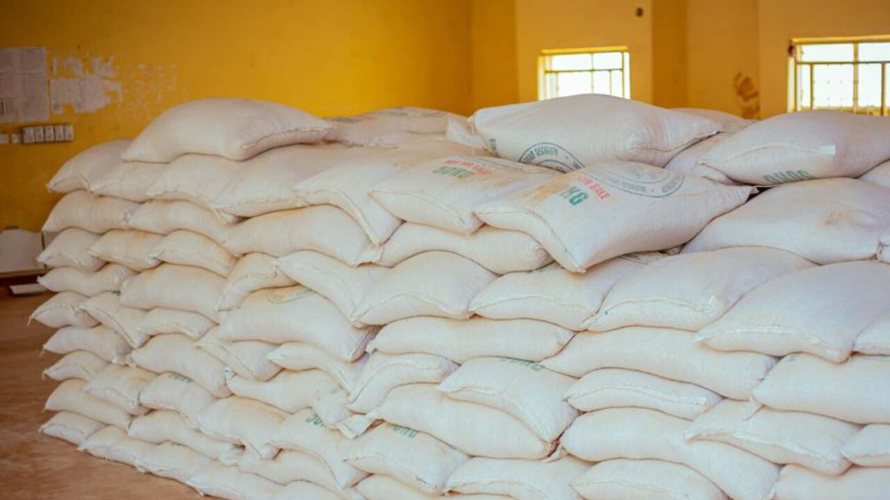 https://www.westafricanpilotnews.com/wp-content/uploads/2024/07/Bauchi-State-Government-Commences-Distribution-Of-Food-1-1280x720.jpg